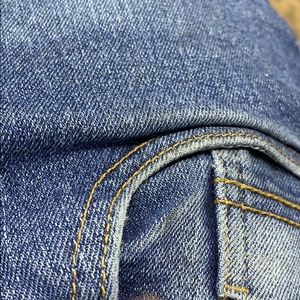 Meet your Posher, Ayman